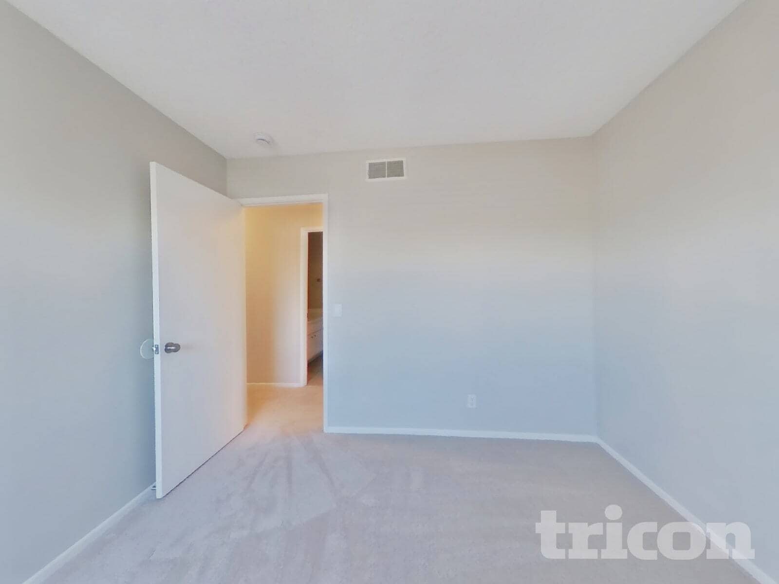 Building Photo - 14948 Cliffrose Ct