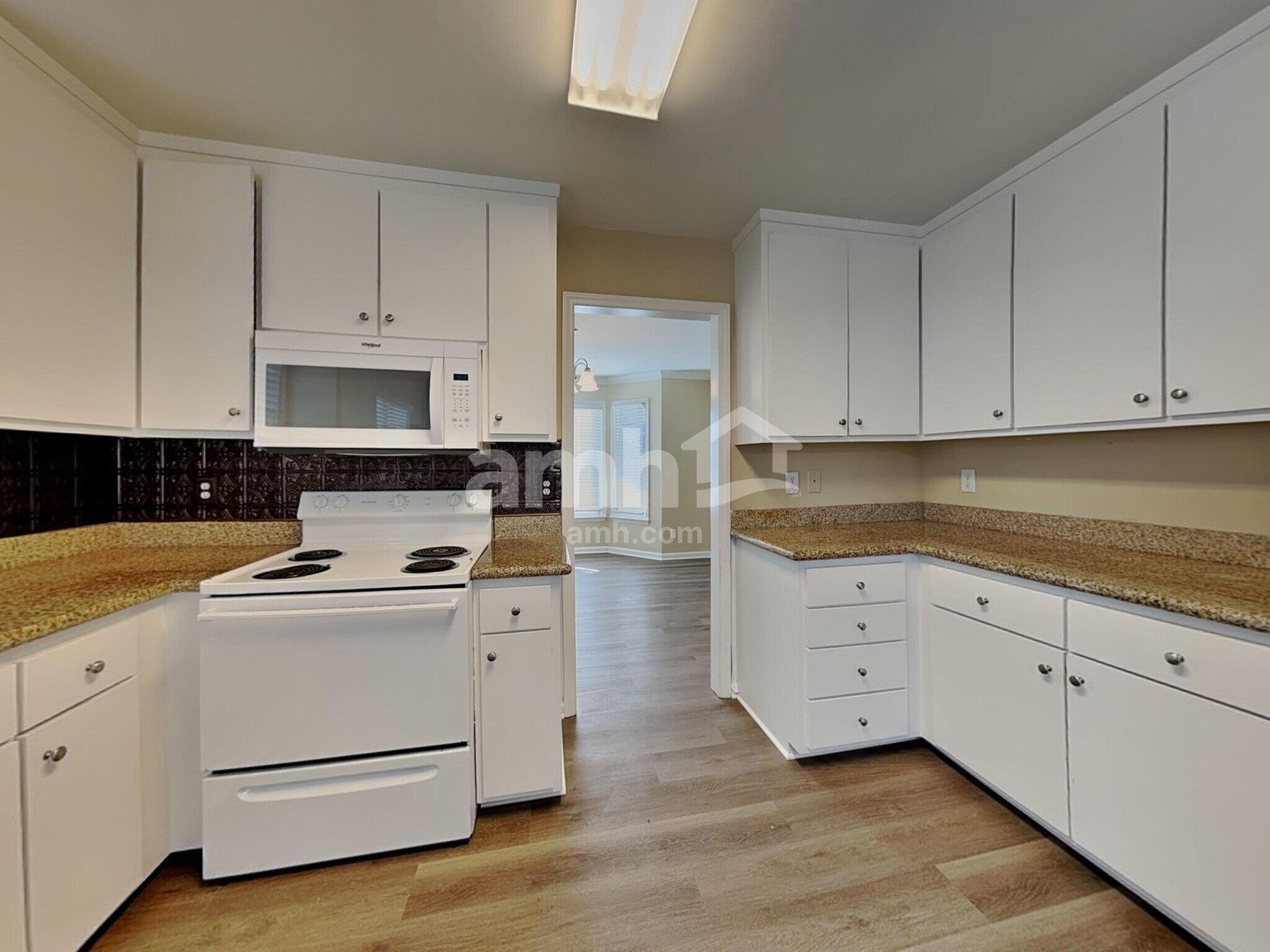 Building Photo - 1 Rosebank Ct