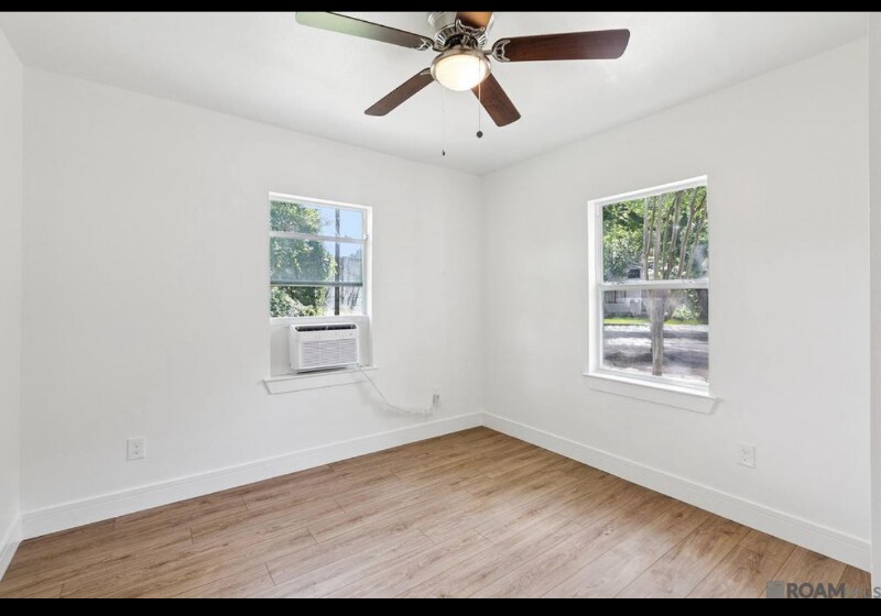 Building Photo - 2854 Yazoo St