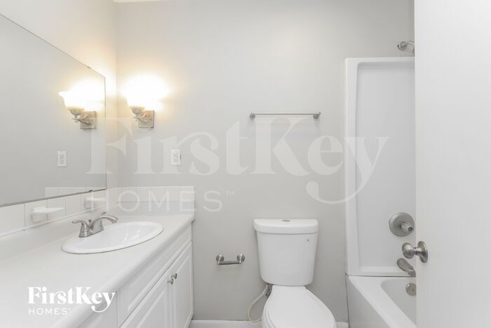 Building Photo - 3337 Yuma Ct