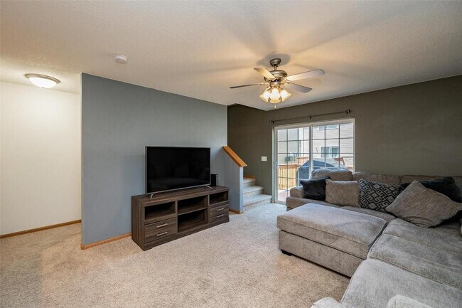 Building Photo - 17 Alydar Dr