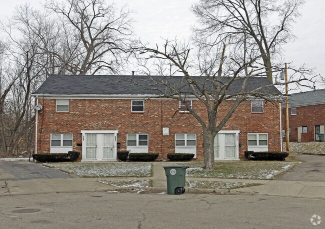 Building Photo - 1710-1716 Kings Mill Ct