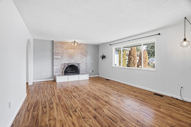 Building Photo - 11721 N Lincoln Ct