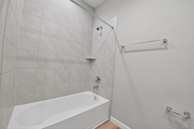Building Photo - 18222 Humber River Ln