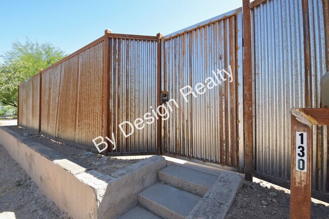 Building Photo - 3 Bed 3 Bath - Built in 2024 - 1/2 Mile to...