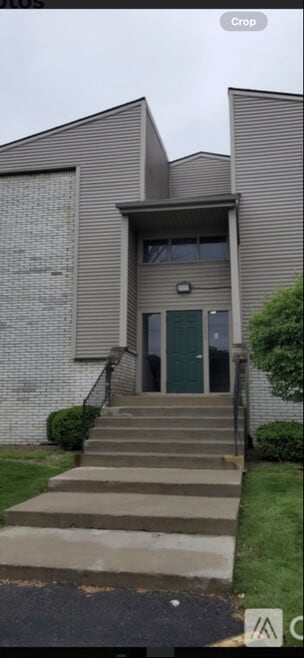Building Photo - 31993 W 12 Mile Rd