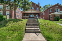 Building Photo - (201) 7230-32 Forsyth Blvd