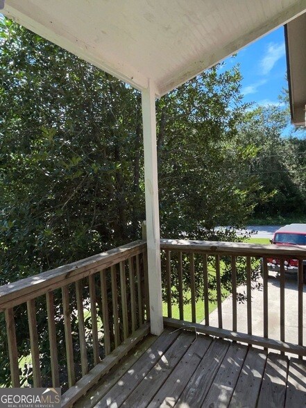 Building Photo - 5980 Sherwood Pl