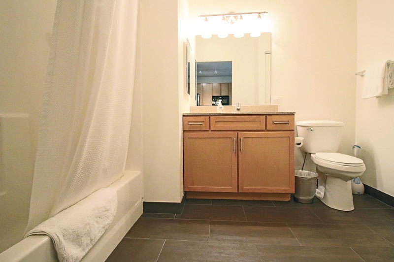 Building Photo - 891 S Clark St