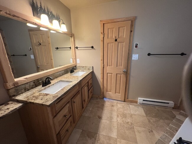 Building Photo - Beautiful Home in Echo Hills!