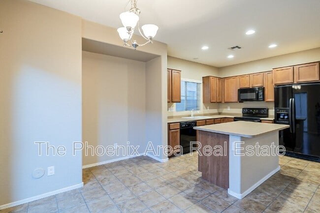 Building Photo - 488 N Citrus Ln