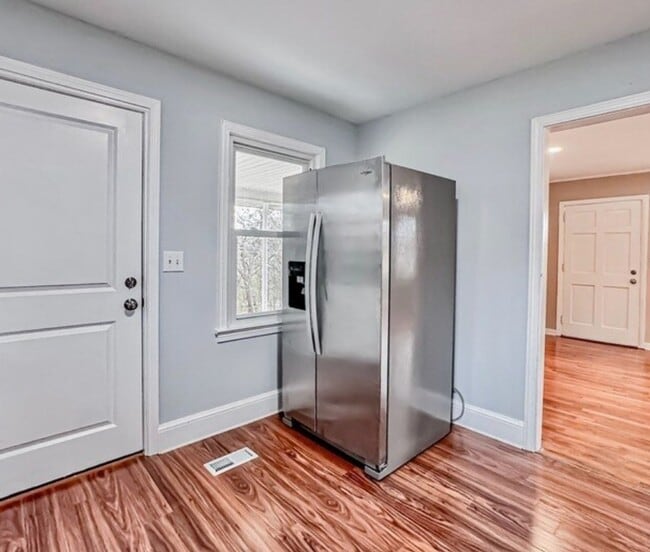 Building Photo - 3/1 Home Available in Liberty SC!