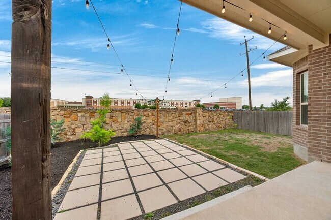 Building Photo - 14350 Gold Rush Pass