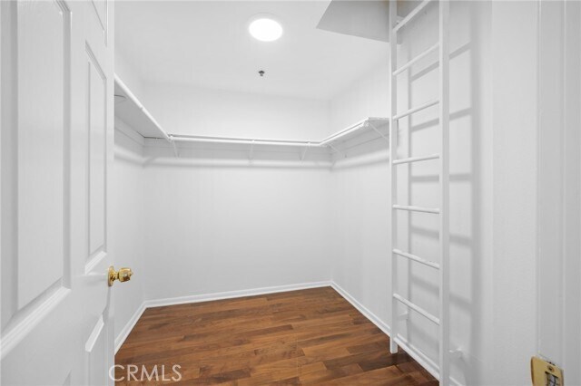 Building Photo - 1165 Linden Ave
