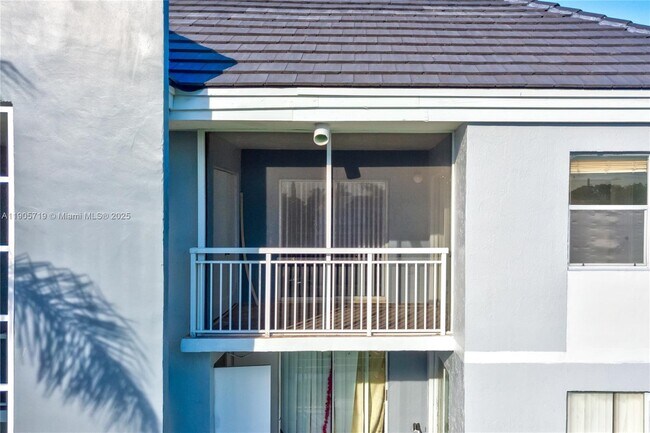 Building Photo - 8650 SW 212th St