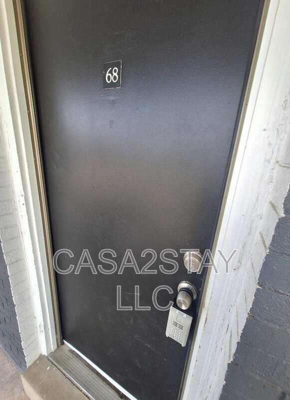 Building Photo - 678 Knox Blvd