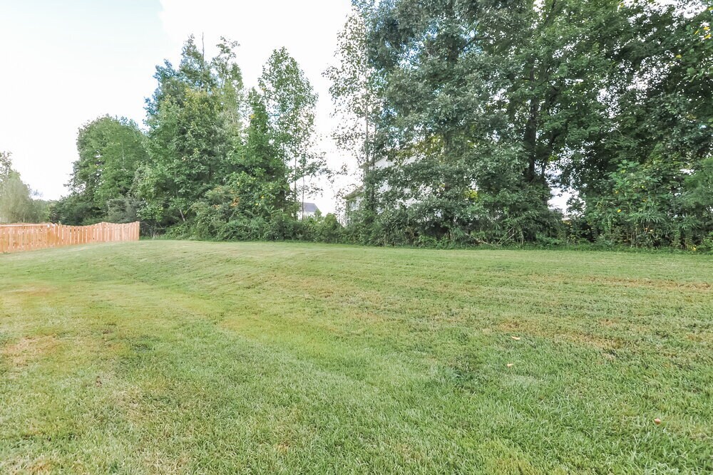 Building Photo - 676 Yorkshire Dr