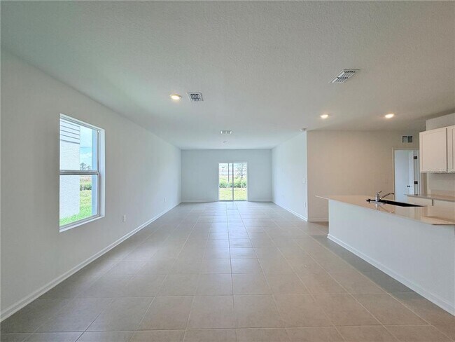 Building Photo - 3623 Hardman Dr