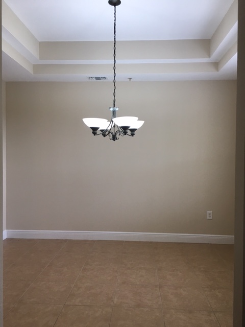 Building Photo - 8217 Miramar Way