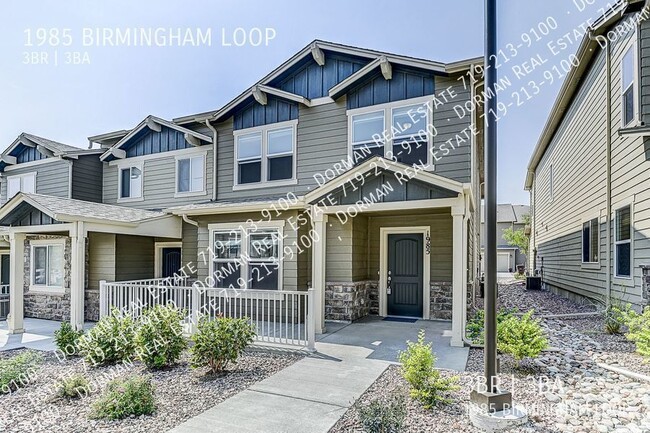 Building Photo - Newer Townhome Vistas at Spring Creek