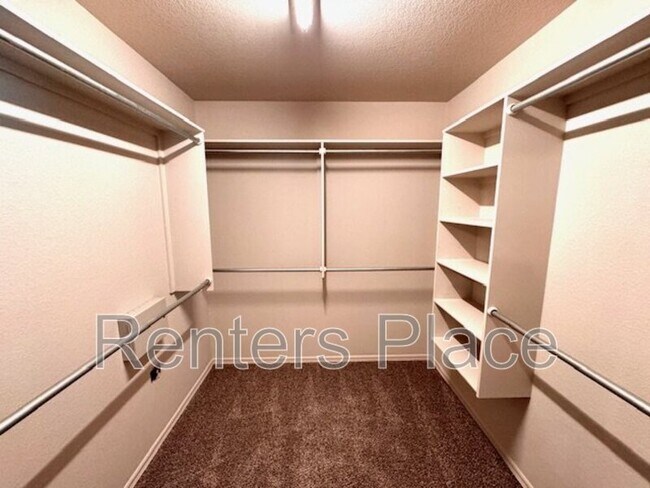 Building Photo - 2513 East 138th Ct S