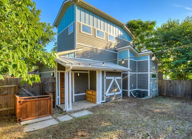 Front yard with storage - 2203 E 14th St