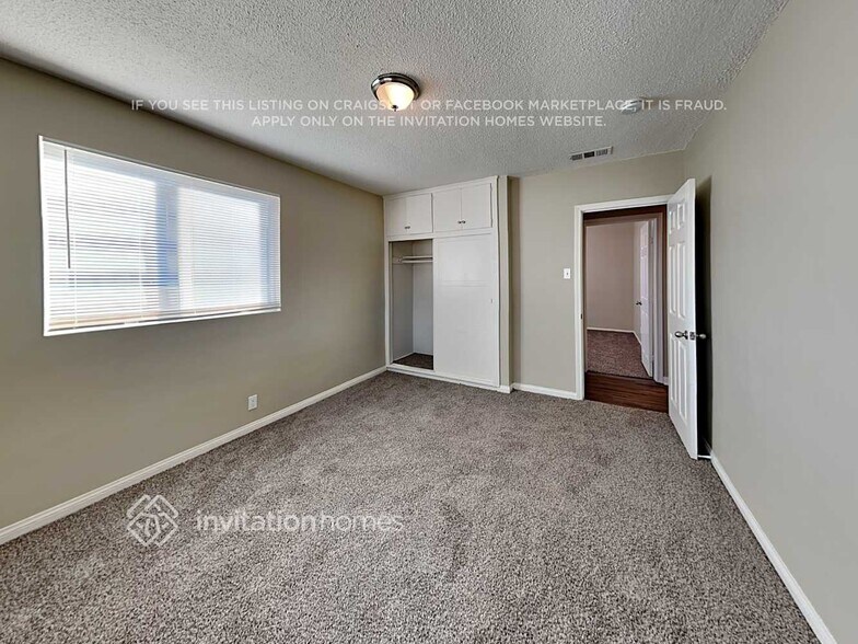 Building Photo - 17146 Malaga St