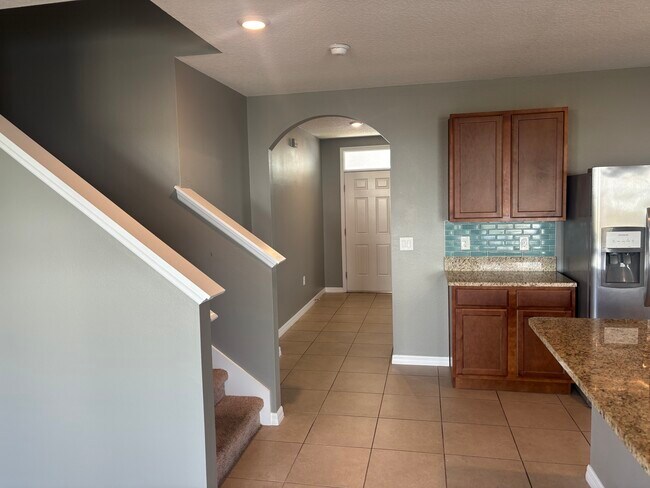 Building Photo - 152 Ludisia Loop