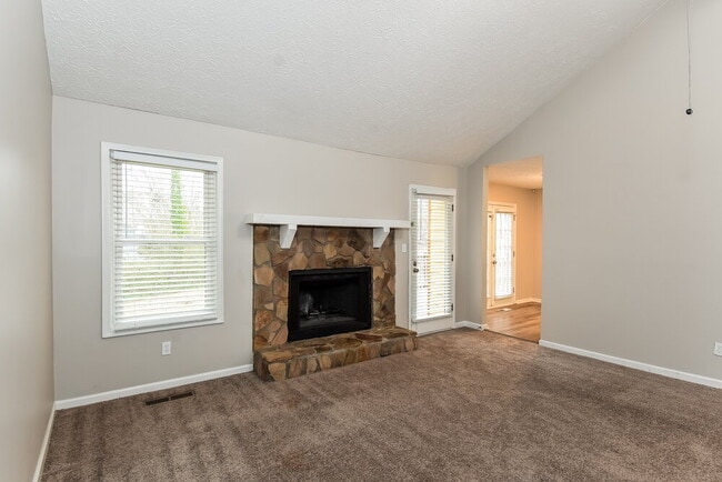 Building Photo - 3258 Willa Way