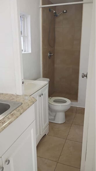 Building Photo - 786 NW 75th St