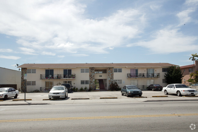 Building Photo - 1288 W 29th St