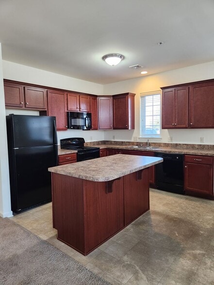 Building Photo - Sutherland Village