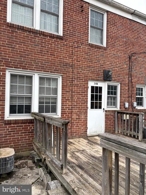 Building Photo - 146 Dumbarton Rd