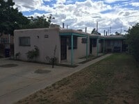 Building Photo - 427 Stanford Dr SE