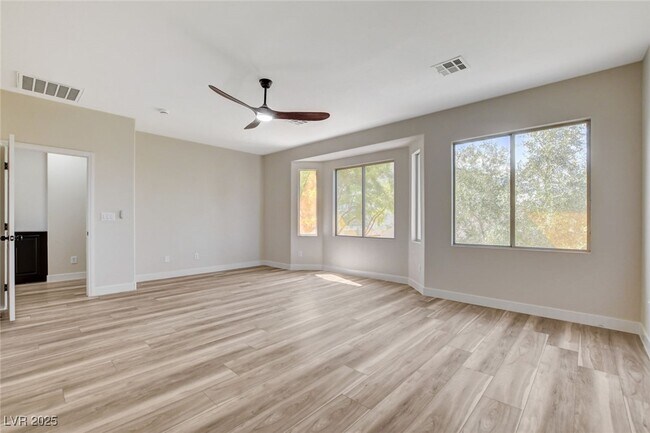 Building Photo - 177 Rocky Star St
