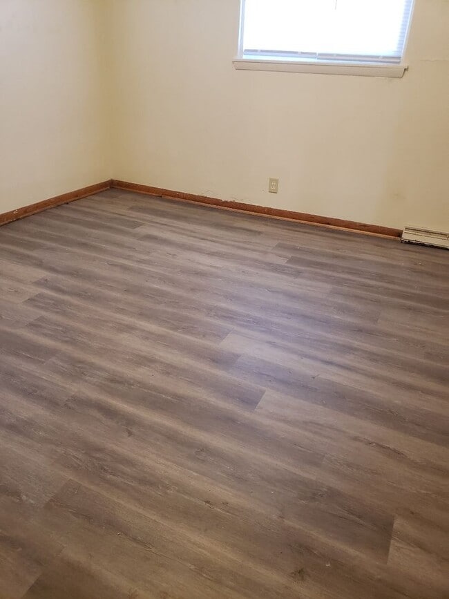 Building Photo - 5730N91stM