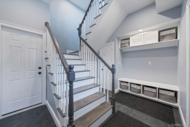 Building Photo - 449 Nassau Ave