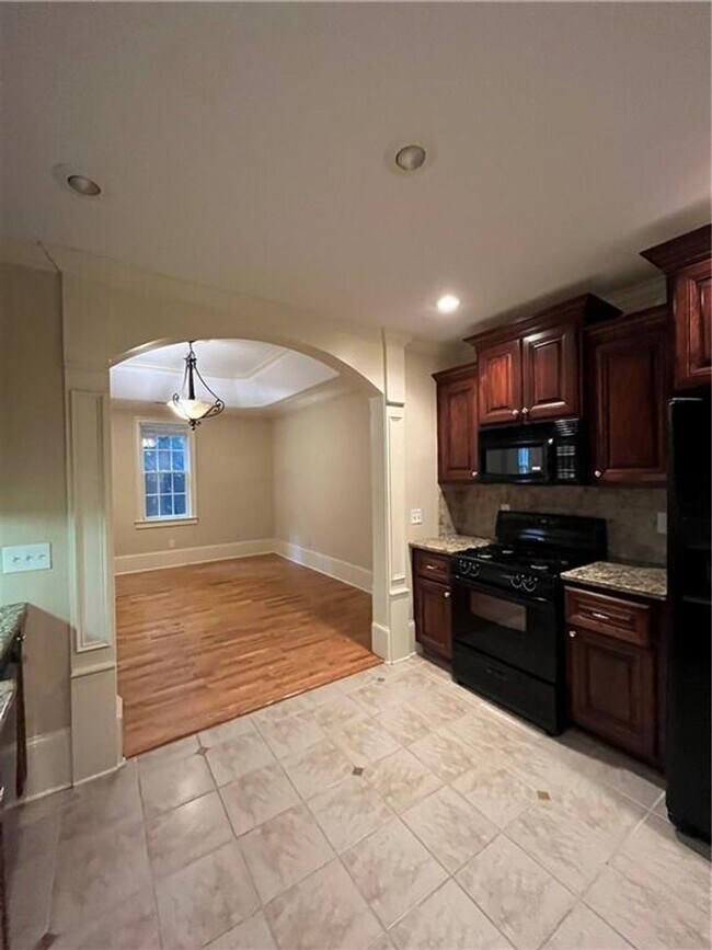 Building Photo - Luxury Douglasville Rental- Coming Soon