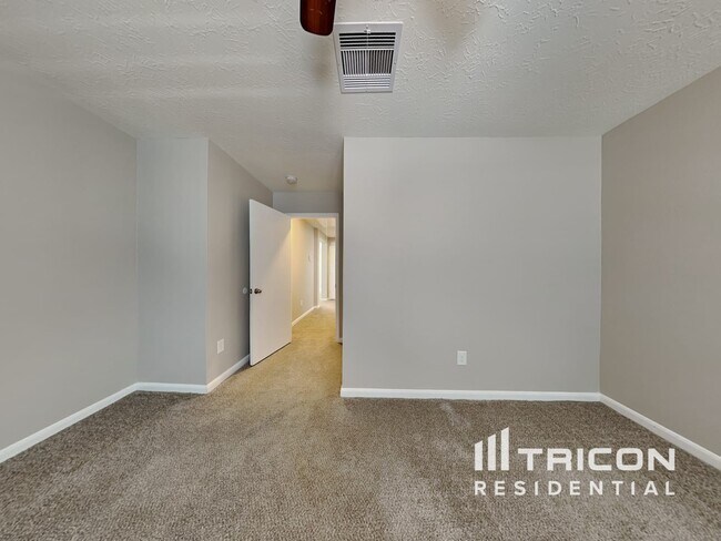 Building Photo - 4422 Brinton Saddle Ln