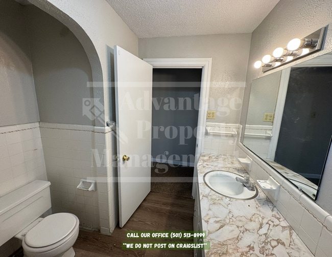 Building Photo - Spacious 3-Bedroom, 1.5-Bathroom Home in Conway, AR!