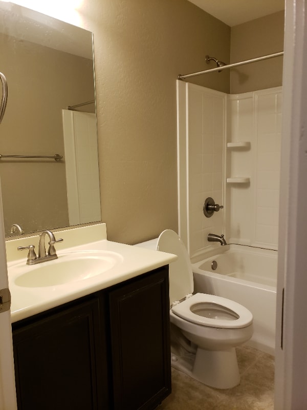 Building Photo - 1671 W Flamingo Dr