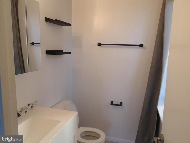 Building Photo - 8 S Van Dorn St