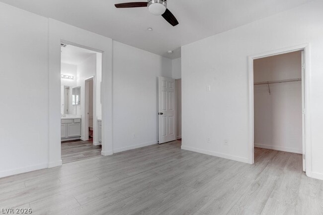 Building Photo - 2049 Rockburne St