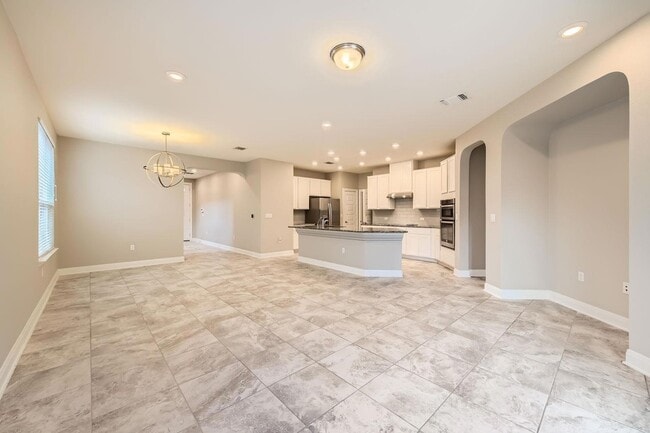 Building Photo - 1609 Arial Dr