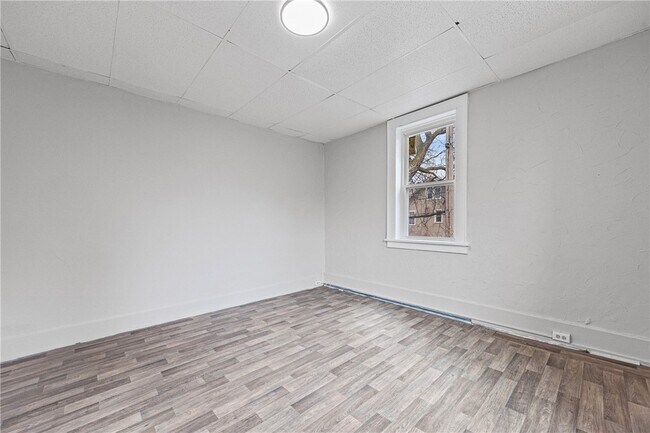 Building Photo - 288 Driving Park Ave