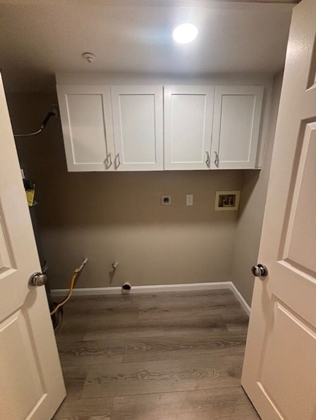 Building Photo - Your Pismo Escape: Stylish 2BR with Fireplace, Patio & Beach Proximity