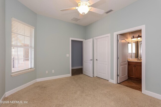 Building Photo - 13846 Atlantic Blvd