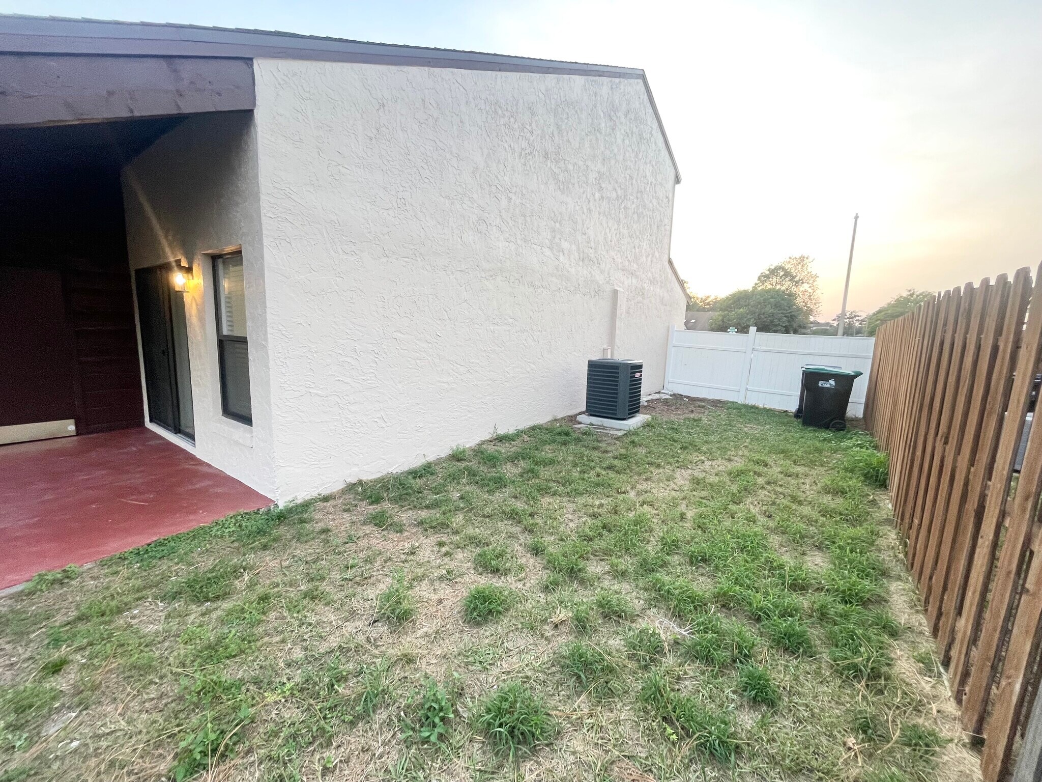 Building Photo - 2759 Hunt Club Ln