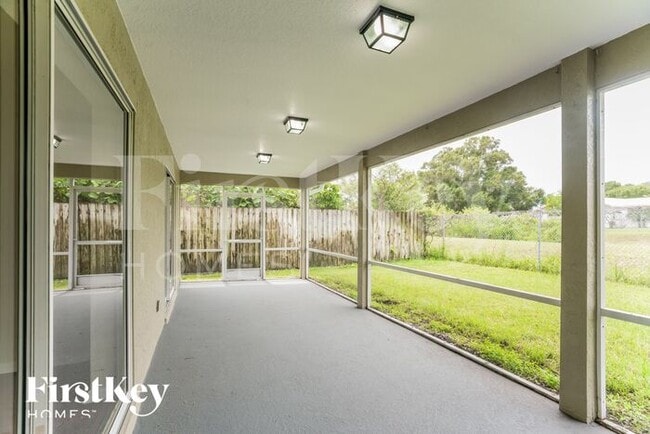 Building Photo - 1410 Alexander Way