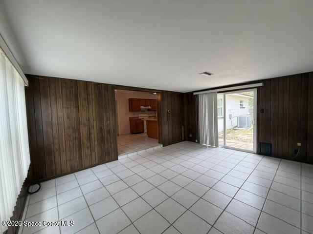 Building Photo - 5035 Sharlene Dr